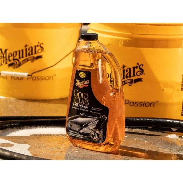 d4cf972204fb26b6d8f25c3b00711b0e.webp Meguiars Gold Class Car Wash G-7164 1.89L
